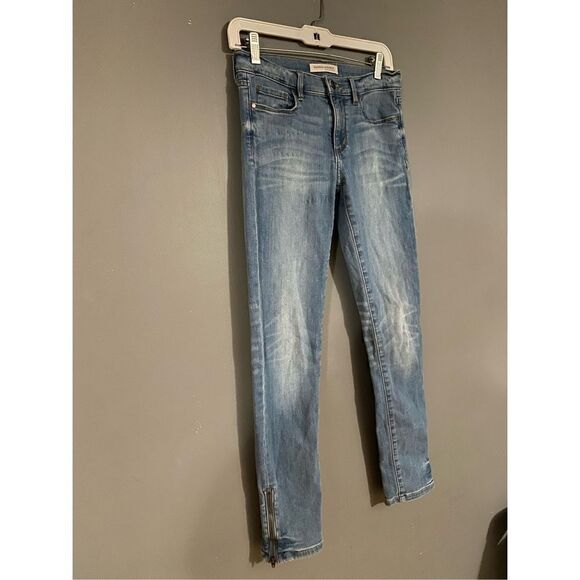 Banana Republic Light Wash Skinny Zip Leg Size 25 - Picture 3 of 8